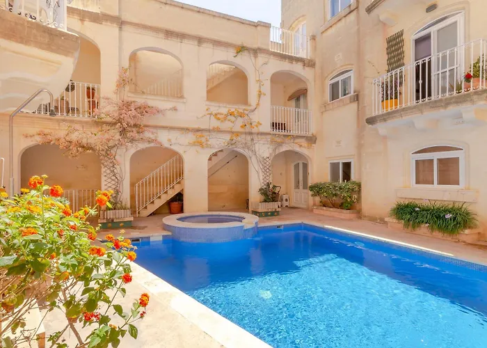 Maisonnette & Pool Ta'cenc Gozo - Happy Appartamento