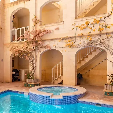 Maisonnette & Pool Ta'cenc Gozo - Happy Apartment